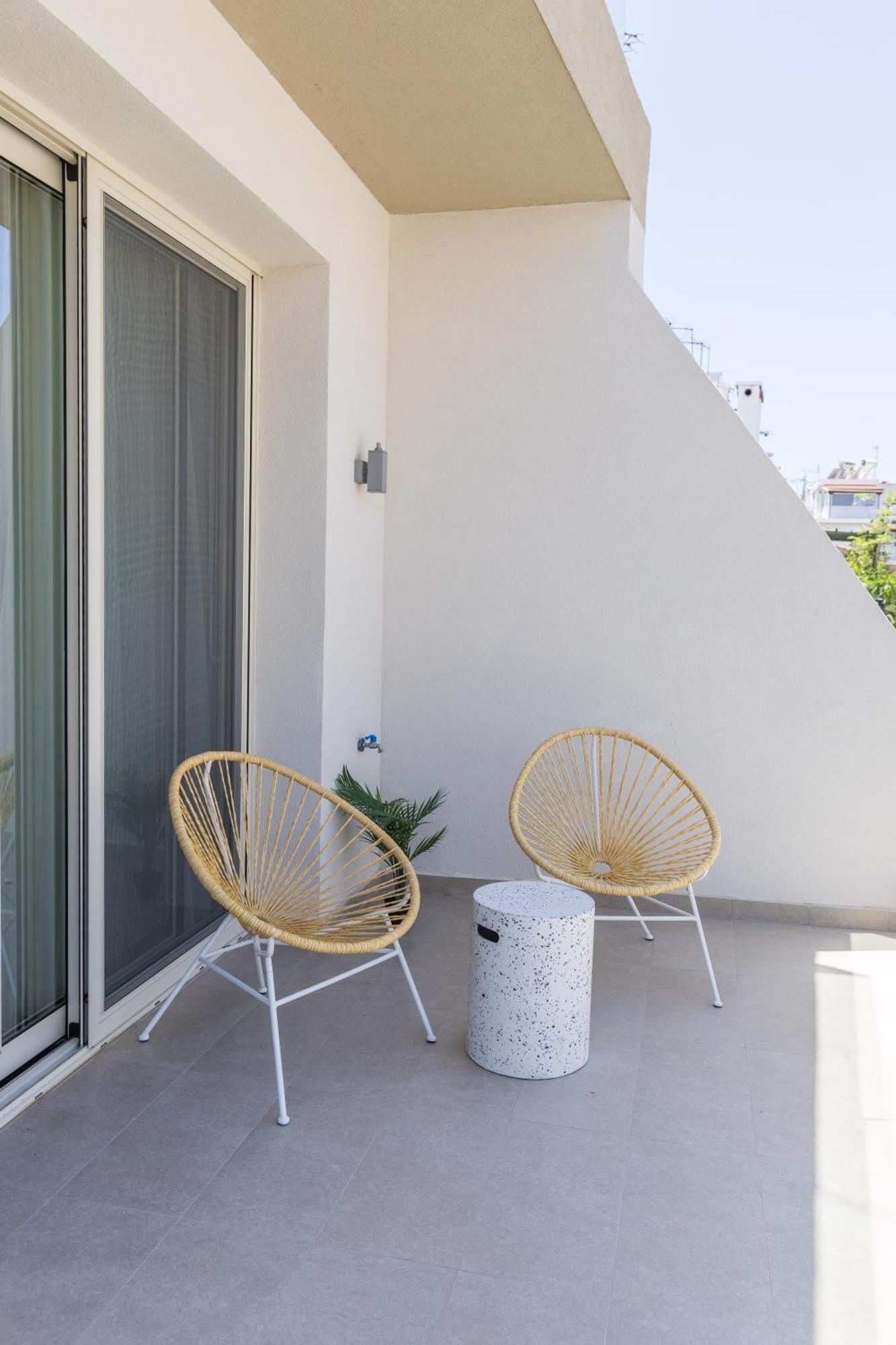 The Mediterranean Suites Piräus Exterior foto